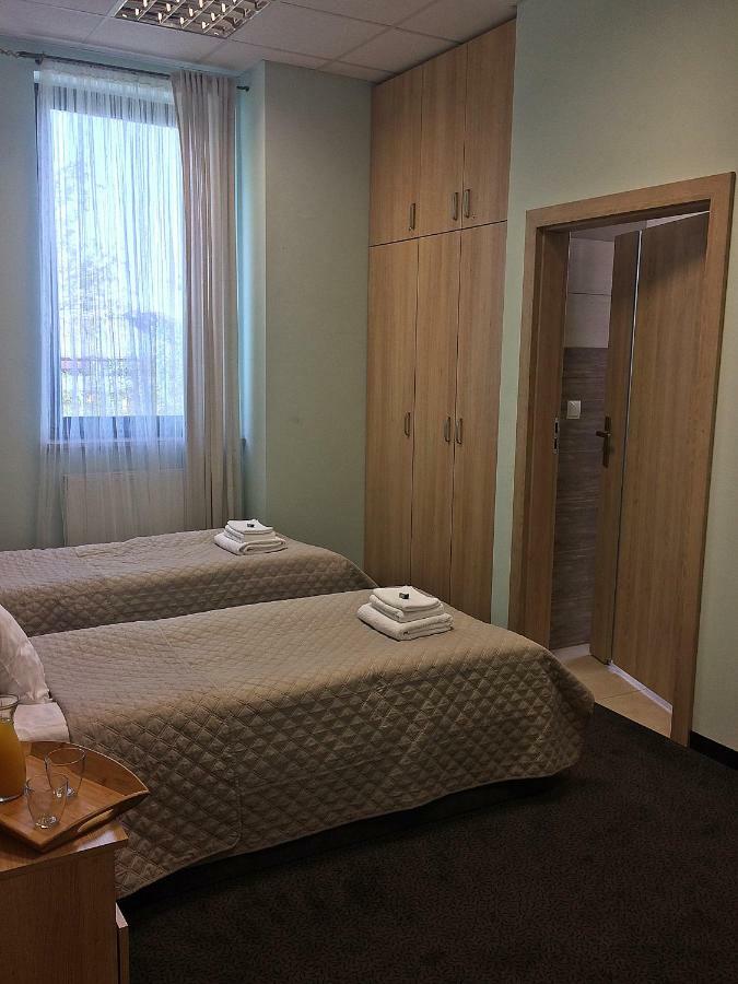 Double Room Private Bathroom